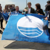 Acto de entrega de las banderas azules en Montalvo