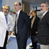 Visita do conselleiro de Sanidade ás novas salas de espera de Urxencias de Montecelo