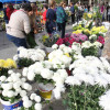 Mercado de flores de difuntos en A Ferrería