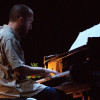 Carlos Gil, o pianista da función 'A ovella Encarna'