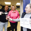 Celebración del Gordo en la administración de lotería número 1 de Marín