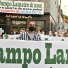 Protesta contra o peche da oficina de Abanca en Campo Lameiro