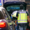 Intervención de axentes da Policía Nacional nunha operación antidroga en Pontevedra, investigada pola UDYCO