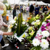 Mercado de flores por Todos os Santos na Ferrería
