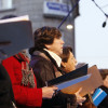 Actuación del Coro de los Institutos durante el estreno de la iluminación de Navidad 2013