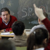 Miguel Fernández Lores respondendo ás preguntas dos alumnos do Álvarez Limeses