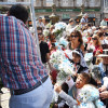 Traslado de la carroza procesional y ofrenda floral a la Peregrina