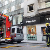 Intervención dos bombeiros na rúa Daniel de la Sota