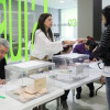 Pontevedreses votando en las elecciones generales del 28A