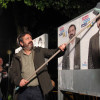 Pegada de carteis no inicio da campaña das eleccións galegas de 2020