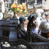 Traslado de la carroza para la ofrenda floral a la Virgen Peregrina 