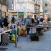 Mercado de antigüidades na rúa Serra