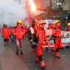 Protesta de los bomberos del Consorcio Provincial en el pleno de la Deputación