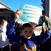 Protesta ante el Marcos da Portela para reclamar el pediatra en Monte Porreiro