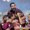Os xogadores do Pontevedra celebran o seu segundo gol en Fuenlabrada