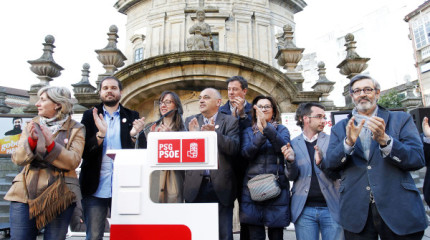 Mitin central do PSdeG-PSOE ao aire libre na praza da Peregrina