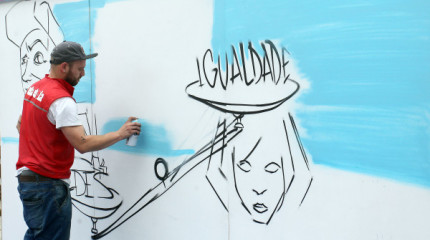 Graffiti sobre la Des-Igualdad Global