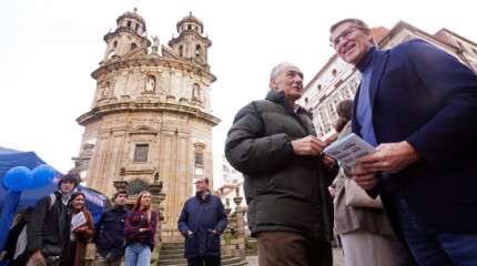 Núñez Feijóo volve a Pontevedra para pasear polas rúas da cidade