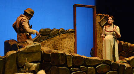 "Nana para un soldado" de Teatro dos Ghazafelhos no ciclo escénico para escolares de Afundación