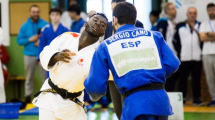 Imaxes da Copa de España 'A' absoluta de judo celebrada no colexio San Narciso de Marín