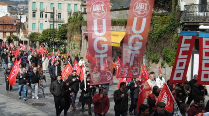 Manifestación de CCOO e UGT "Seis millóns de razóns"